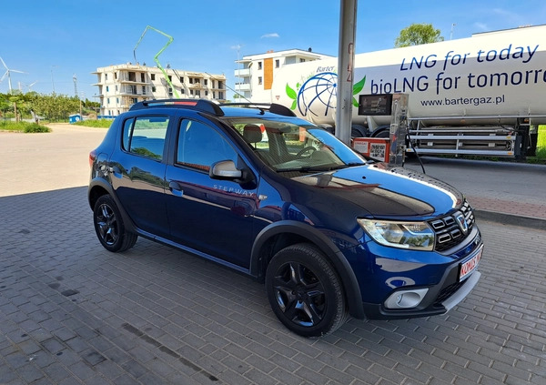 Dacia Sandero Stepway cena 38900 przebieg: 53000, rok produkcji 2017 z Ostrów Wielkopolski małe 529